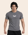 Camiseta Muscle Fit "Vigilante Nocturno" Gris