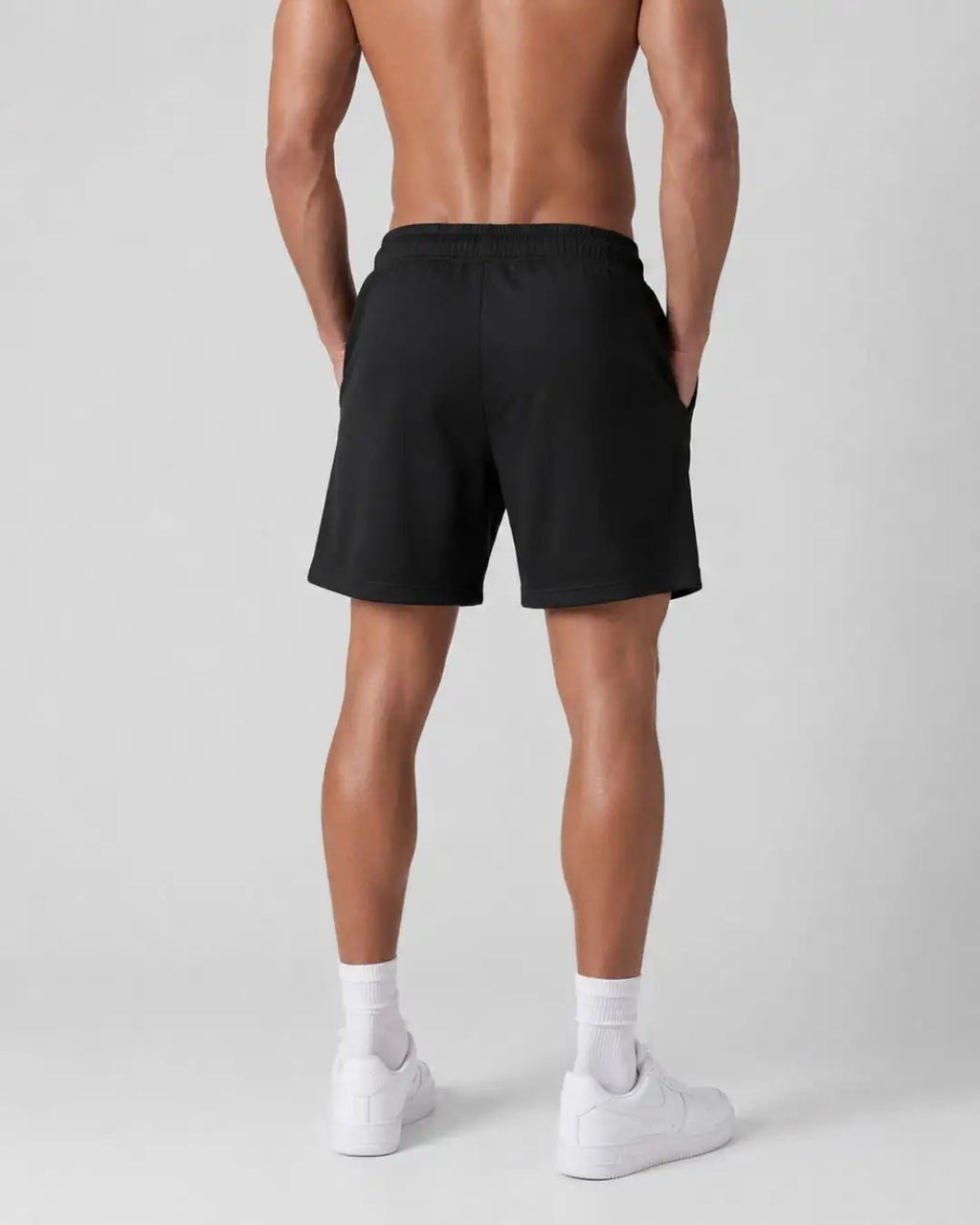 Pantaloneta Deportiva Negra en Burda Fría para Hombre