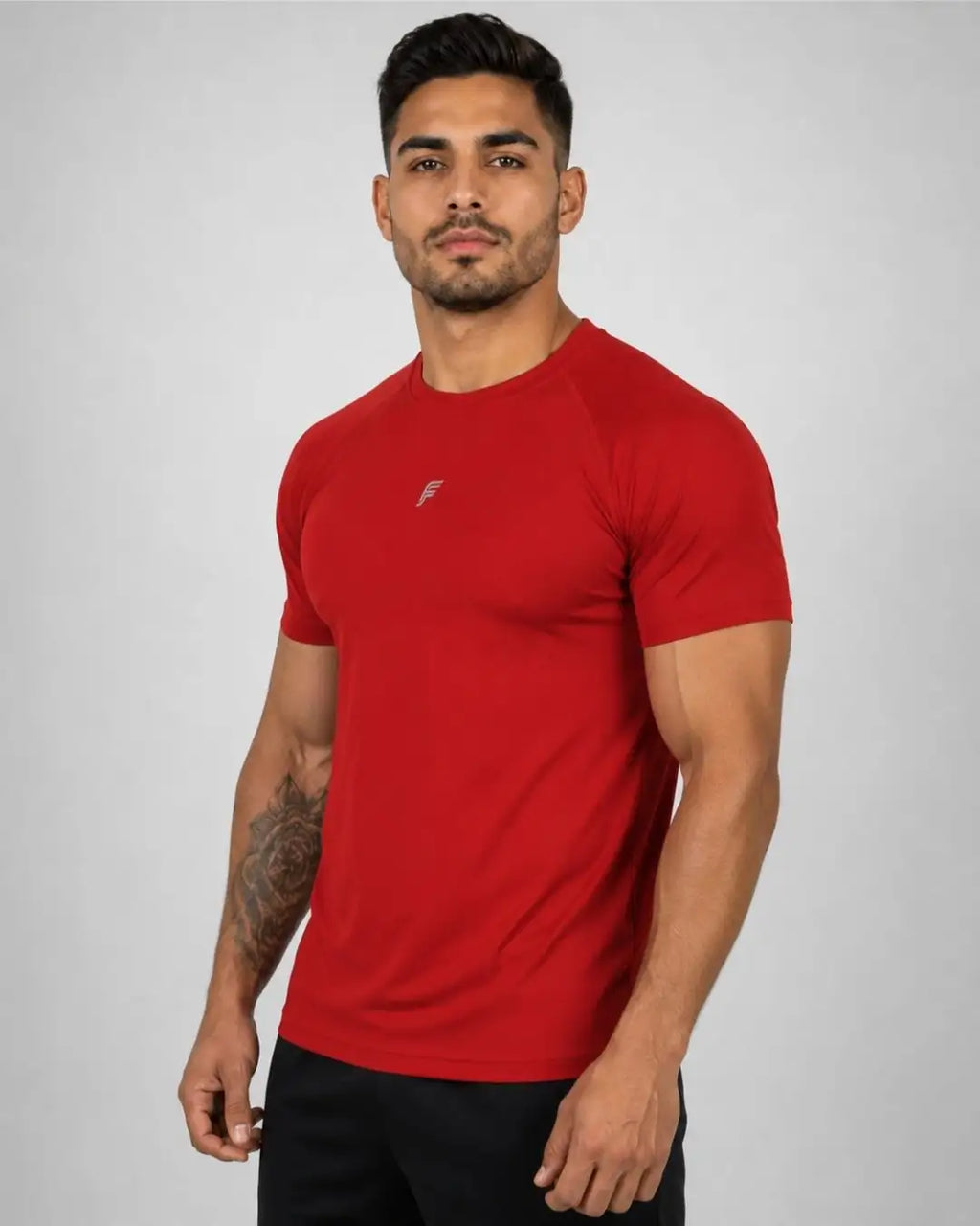 Camiseta Deportiva Roja Muscle Fit - Dry Fit para Hombre
