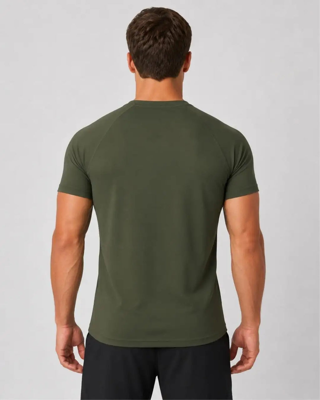 Camiseta Deportiva Verde Militar Muscle Fit - Dry Fit para Hombre